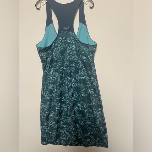 SUNDRESS COLUMBIA WITH RAZORBACK - DOES NOT HAVE BUILT IN BRA - SIZE SM/MED. - Picture 3 of 8